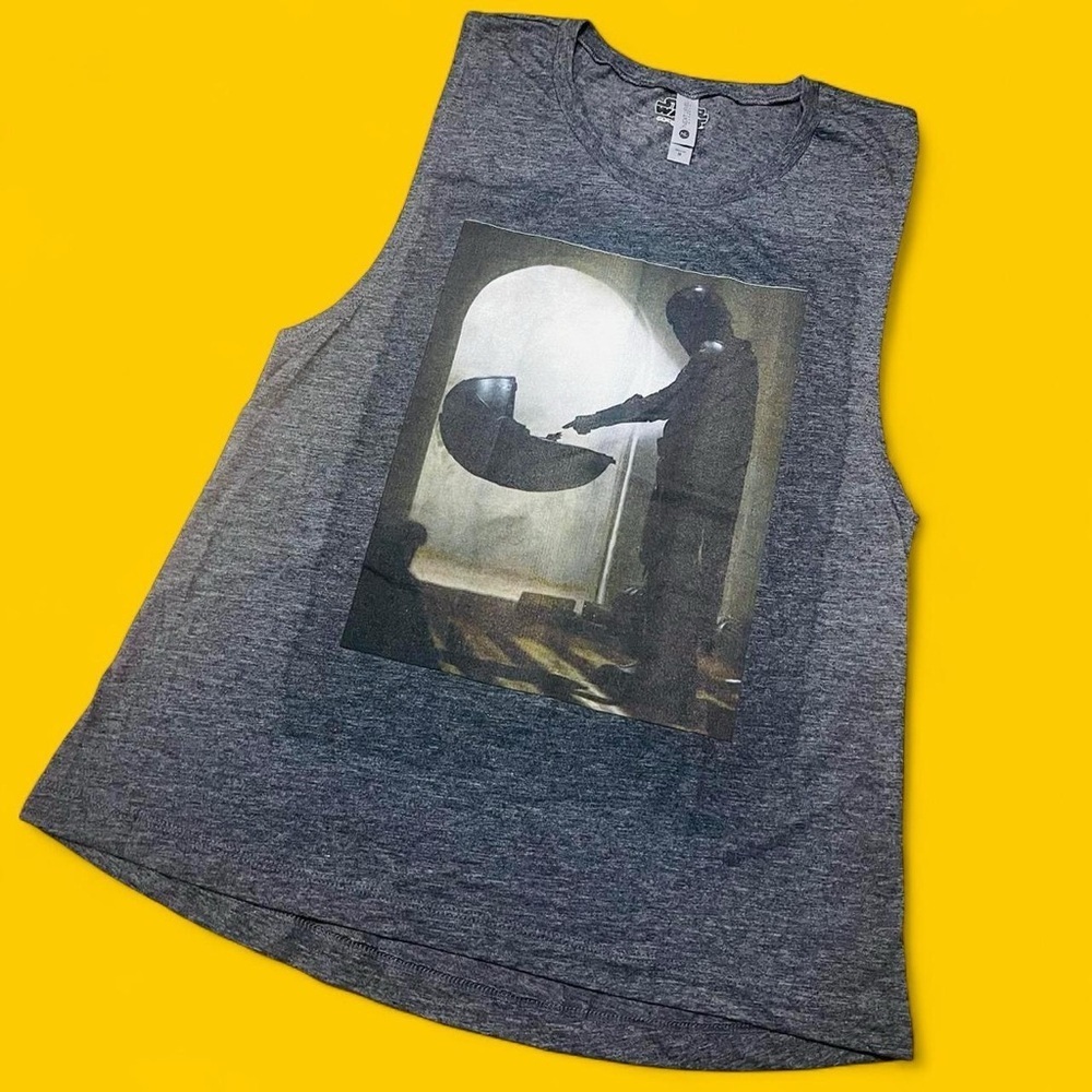 STAR WARS Mandalorian Tall Scene Women's Muscle Tank Medium NEW
